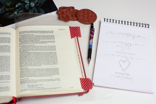 MESSY House IF Advent_20151120_designsbyamybruce_03