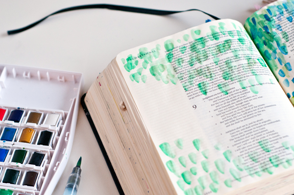 jess-robyn-paint-dab-tutorial1