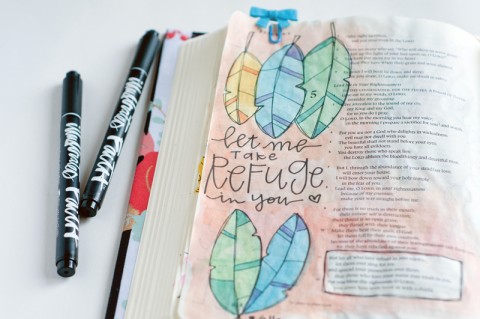 praying and painting through the Psalms with Jess Robyn | Bible Journaling