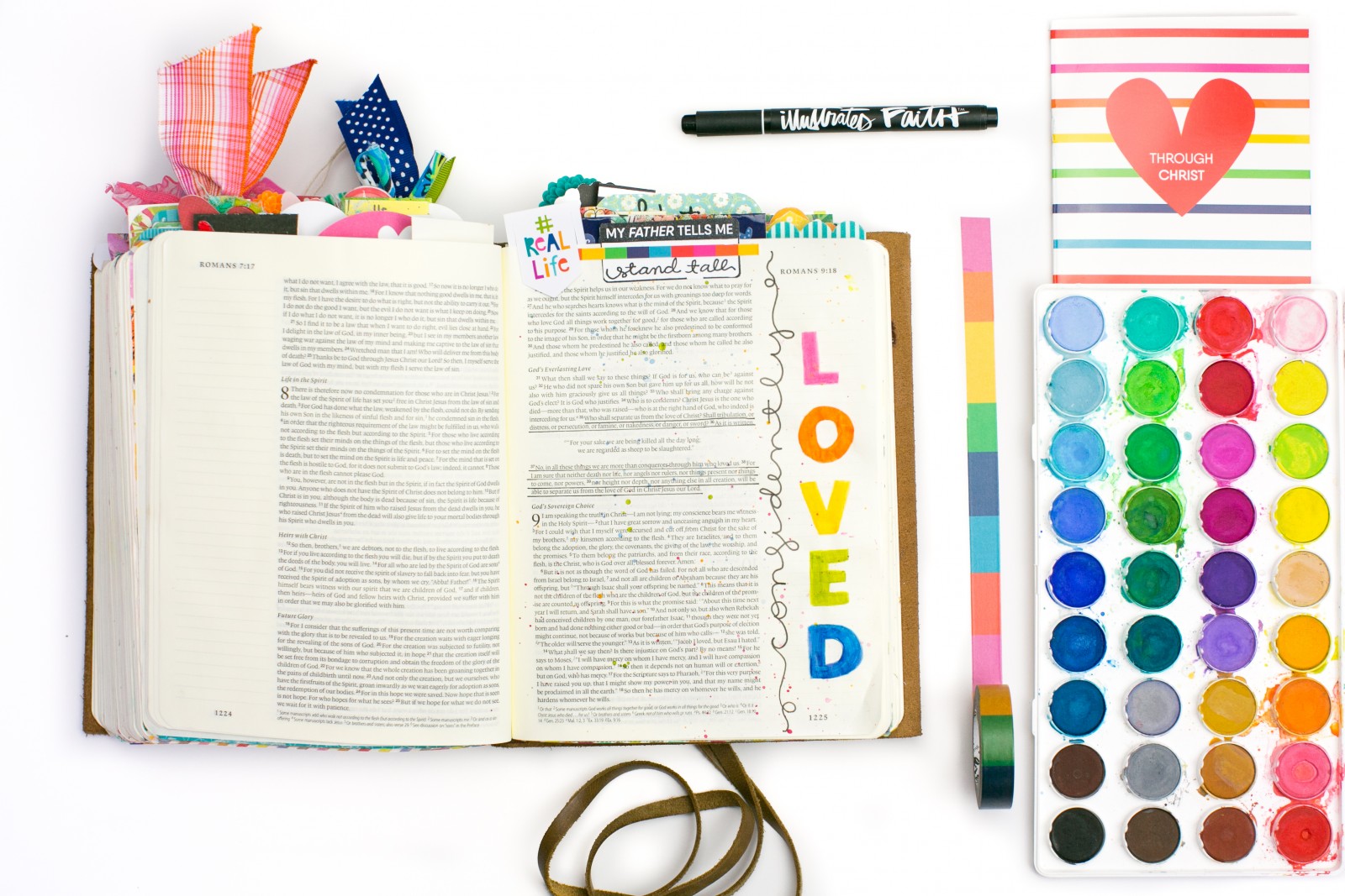 tips and techniques mixed media art journaling Bible by Amy Bruce | Illustrated Faith Through Christ devotional featuring Meg Duerksen