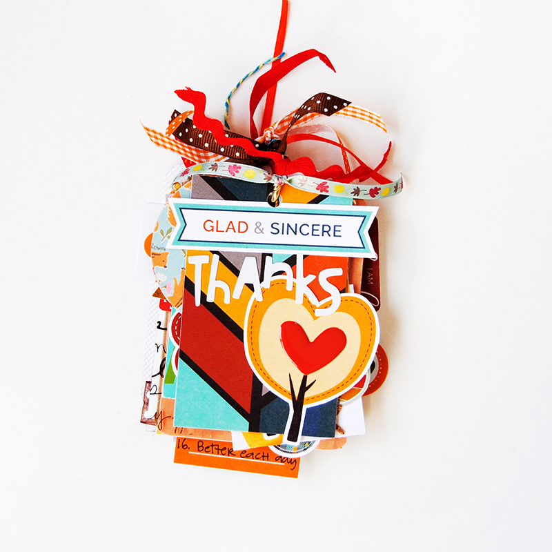 hybrid paper crafting gratitude mini book by Elaine Davis | Illustrated Faith Print & Pray