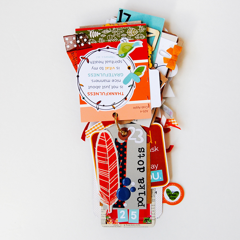 hybrid paper crafting gratitude mini book by Elaine Davis | Illustrated Faith Print & Pray