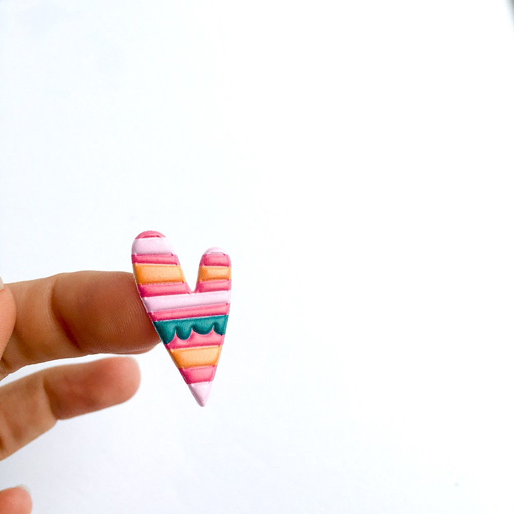 mixed media art journaling Bible tutorial: simple inspiration | taking inspiration from a sticker to create a mixed media background by Heather Greenwood