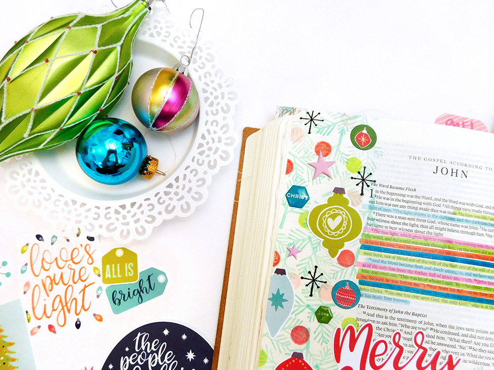 hybrid Bible journlaing using digital printables by Elaine Davis | What Makes the Season Merry & Bright