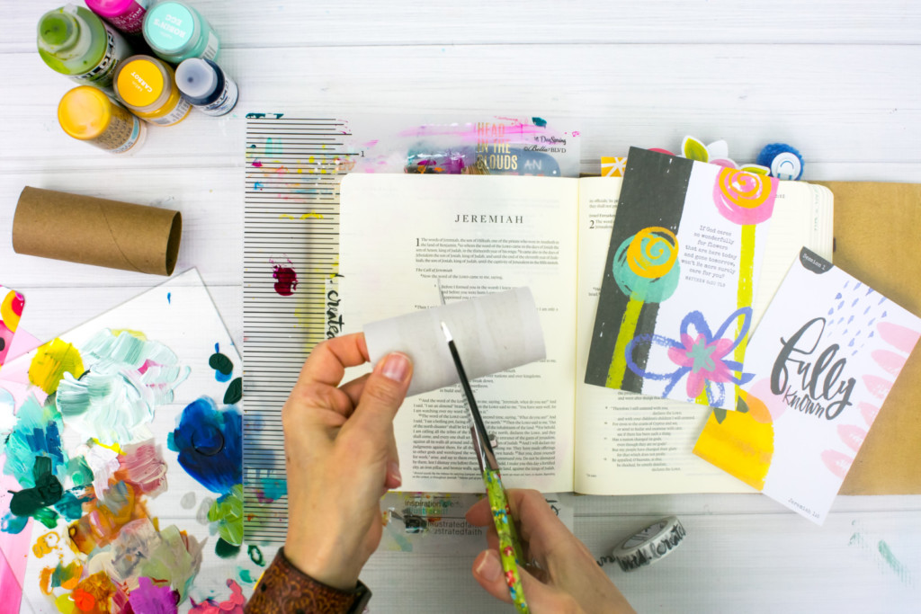 Mixed Media Bible Journaling Tutorial by Amy Bruce | Known - Fun with Acrylics and Cardboard Rolls