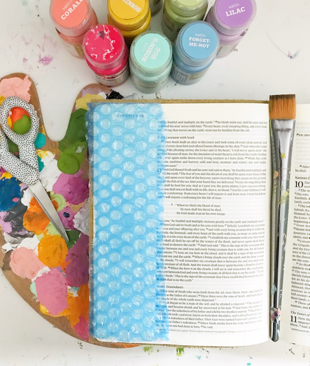 Mixed Media Bible Journaling Tutorial by April Crosier | Bubble Wrapping the Rainbow | Genesis 9