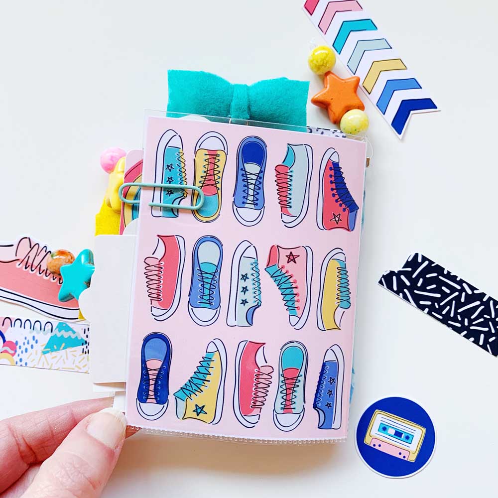 Hybrid Mini Book Tutorial with Print and Pray Shop Supplies by Cristin Howell using digital printables | All The Feels - Mixed Feelings