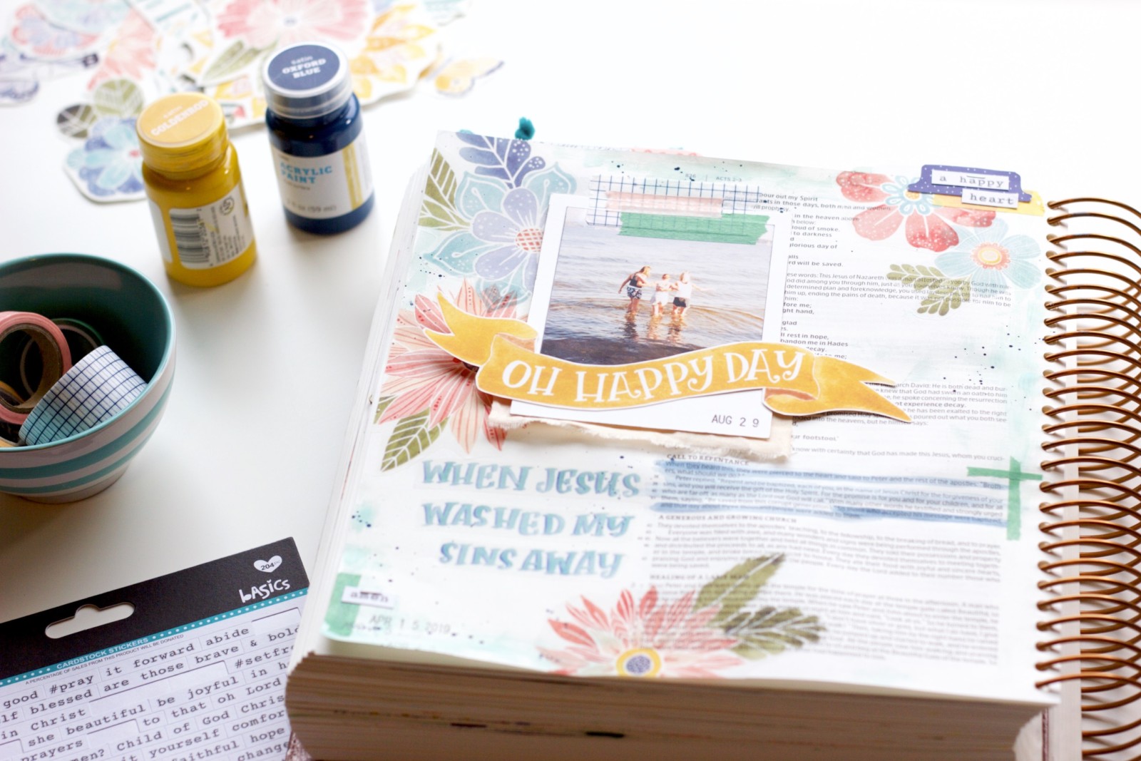 Print & Pray Mixed Media Bible Journaling by Jill Drangsholt using digital printables | Oh Happy Day - Forgiven and Free | Acts 2:36-41