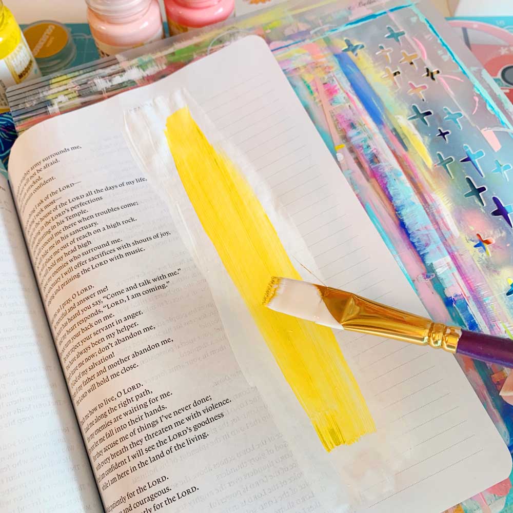 Print and Pray Hybrid Mixed Media Bible Journaling Tutorial by Cristin Howell using digital printables | Add a Color Gradient to Your Margins | Psalm 27