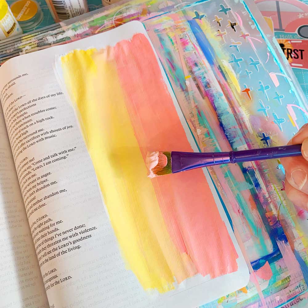 Print and Pray Hybrid Mixed Media Bible Journaling Tutorial by Cristin Howell using digital printables | Add a Color Gradient to Your Margins | Psalm 27