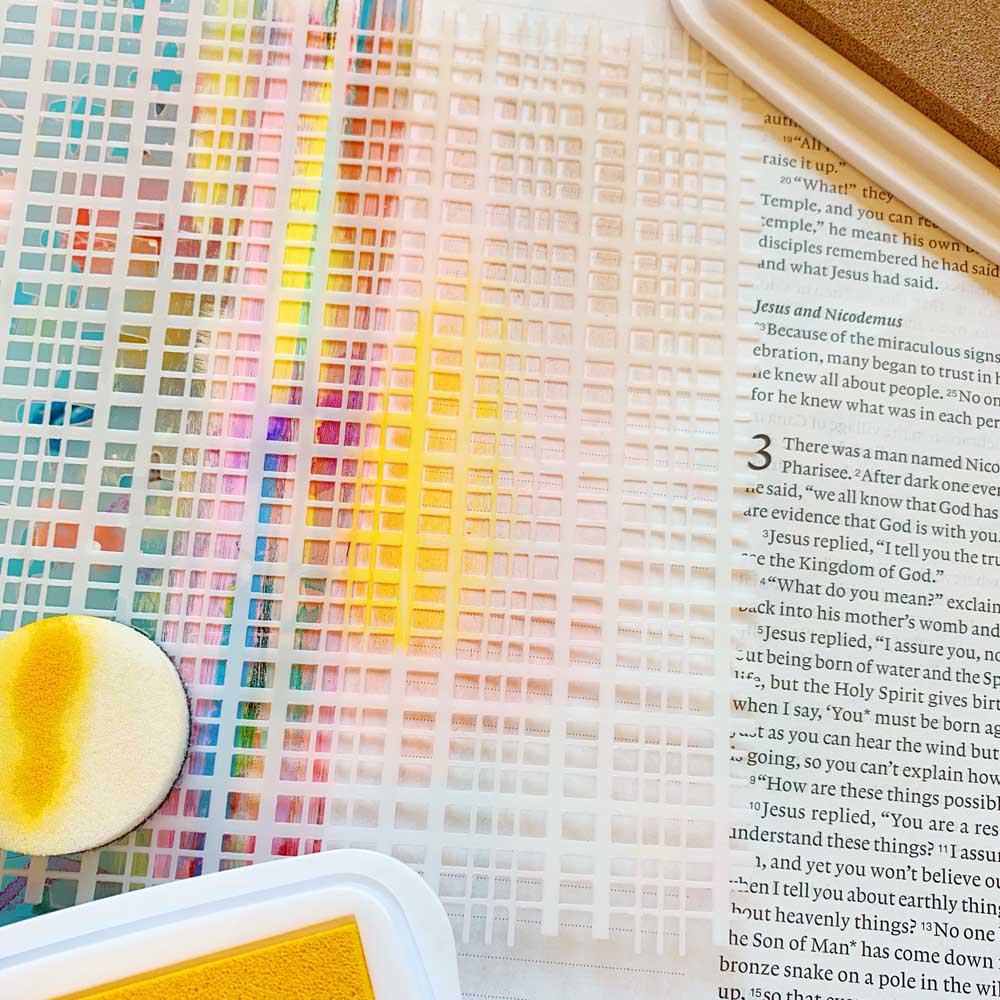 Hybrid Print and Pray Bible Journaling tutorial by Cristin Howell using digital printables | Using Collage Printables | John 3