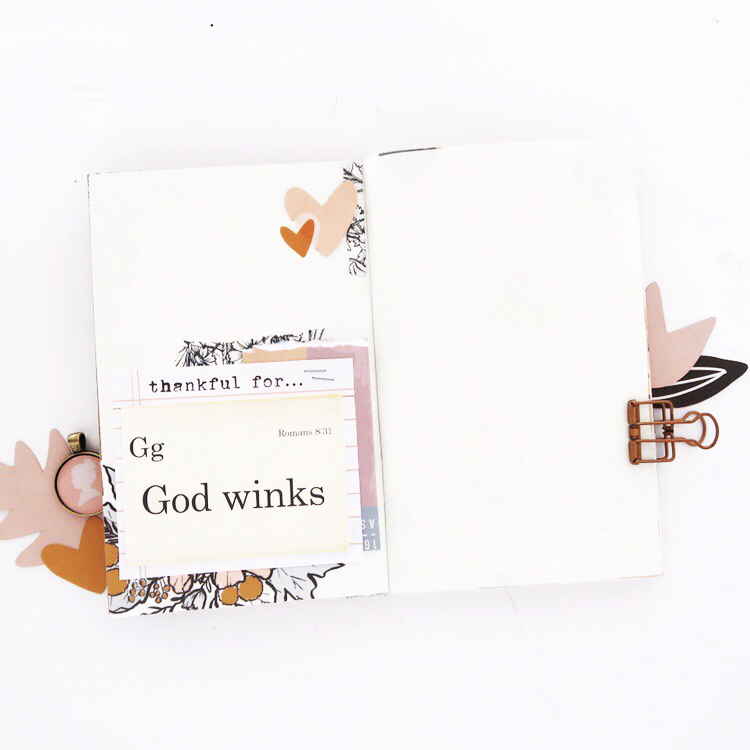 Traveler's Notebook Process Video by Jillian aka Hello Jillsky | Gratitude Documented Foundation Pages