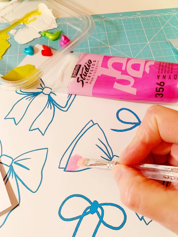 Hybrid Print and Pray Bible Journaling by Cristin Howell using digital printables | Let's Use Traceables! | James 1:17