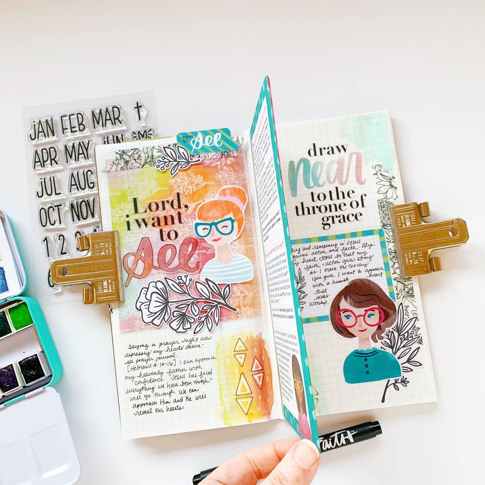 Hybrid Print and Pray Travelers Notebook by Cristin Howell using digital printables | Eyes to See