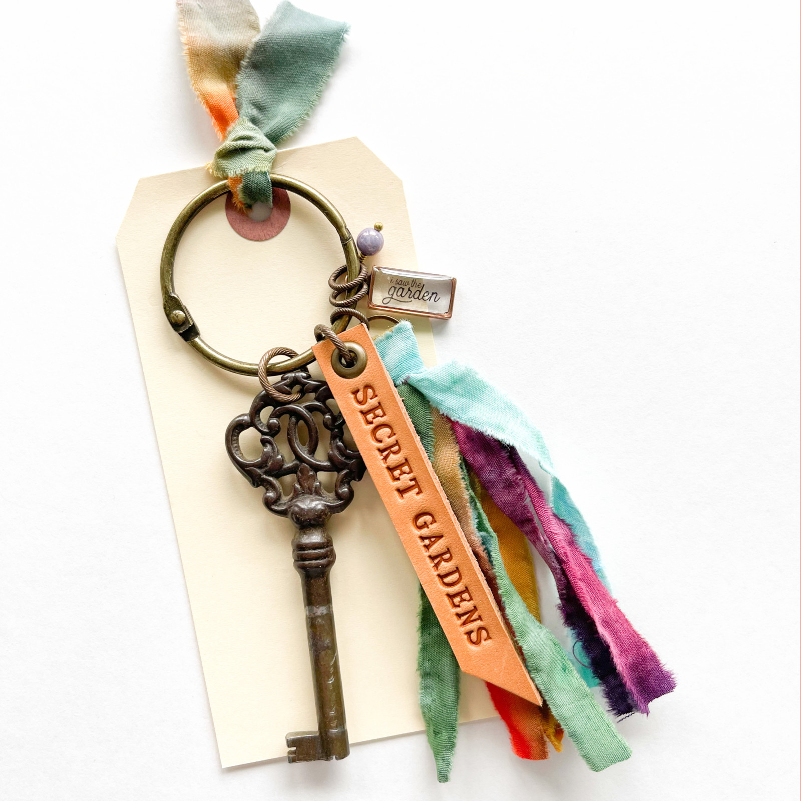 secretgardens_charm1